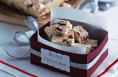 Give the gift of fudge this Christmas with this decadent white chocolate and cranberry fudge recipe. Dried cranberries add a much-needed tartness while sweet and creamy white chocolate delivers all the festive indulgence you've been craving.